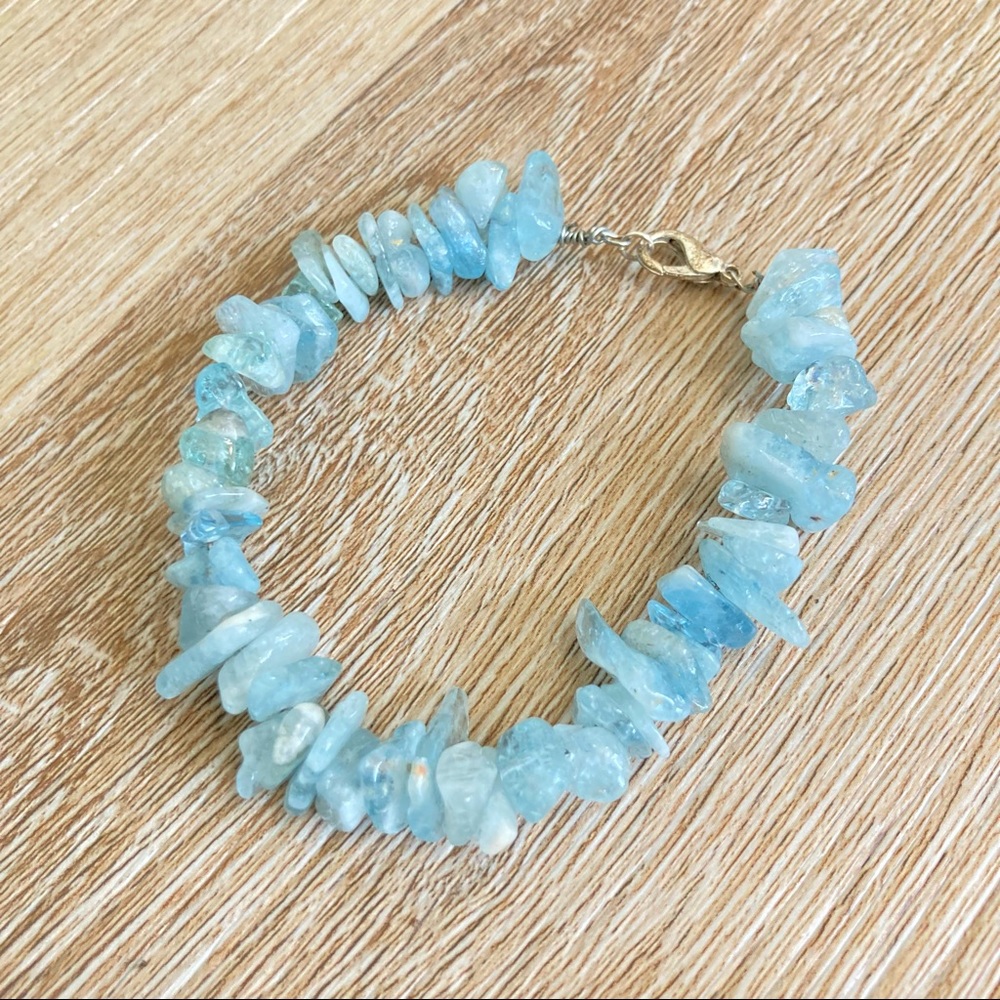 Aqua gemstone bracelet- in great condition